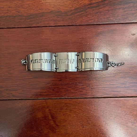 Aztec Bracelet - Picture 3 of 11